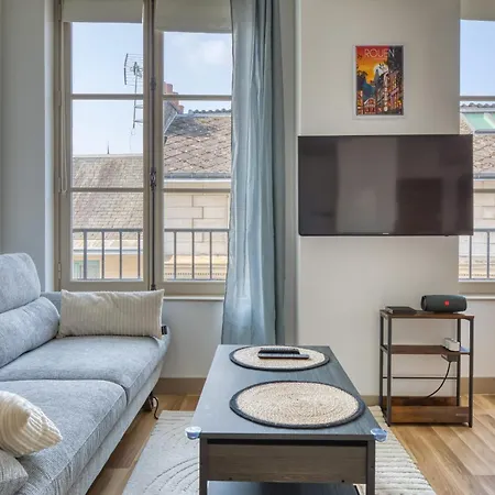 Апартаменты Celestine Mignon F2 En Centre De - Proximite Donjon De Руан